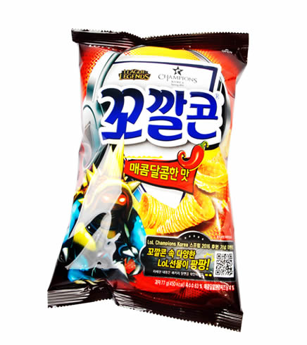 [ロッテ]コッカルコーン(甘辛い味) 72g × 20袋/韓国お菓子/韓国スナック/おやつ/トウモロコシスナック